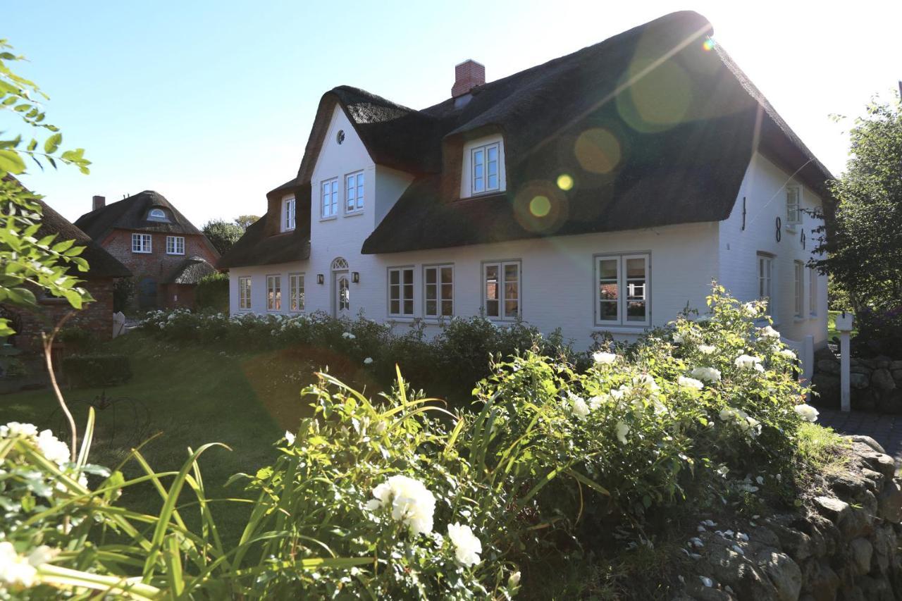 Villa Kapitaenshaus Ost Oldsum Esterno foto